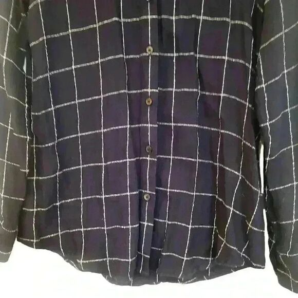 Banana Republic Women's Navy & Cream Rayon Dillon Classic Fit Button Down Shirt - Picture 6 of 11